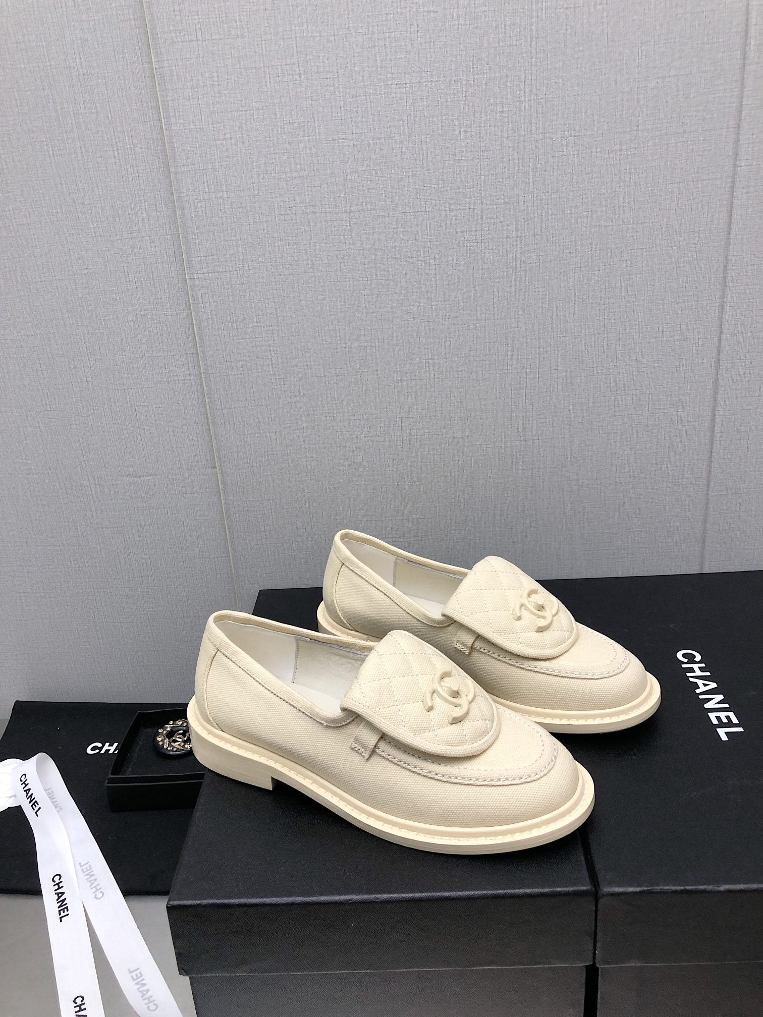 Luxury Shoes Sandals - CHL - 187