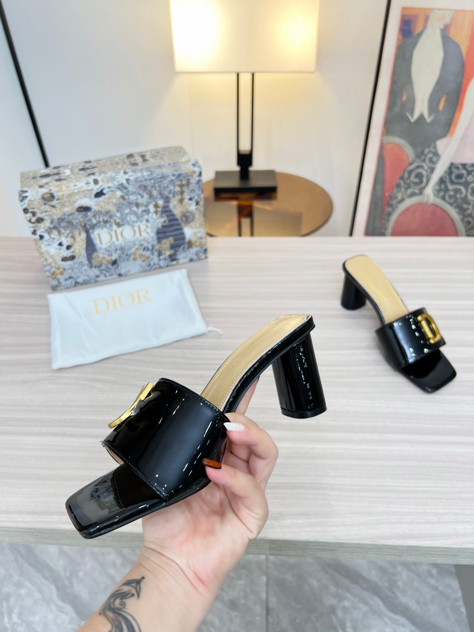Luxury Shoes - DIR - 166