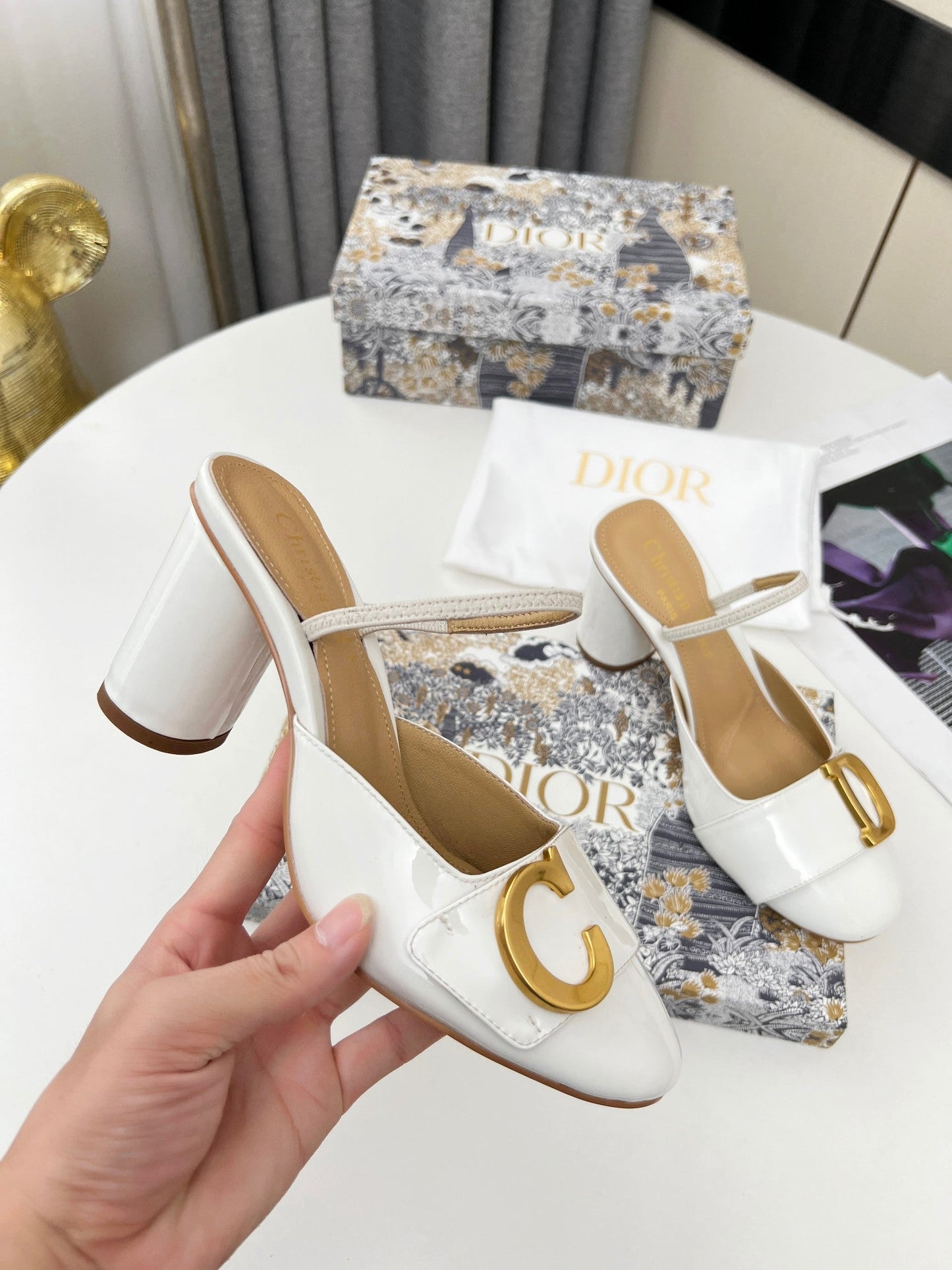Luxury Shoes - DIR - 171