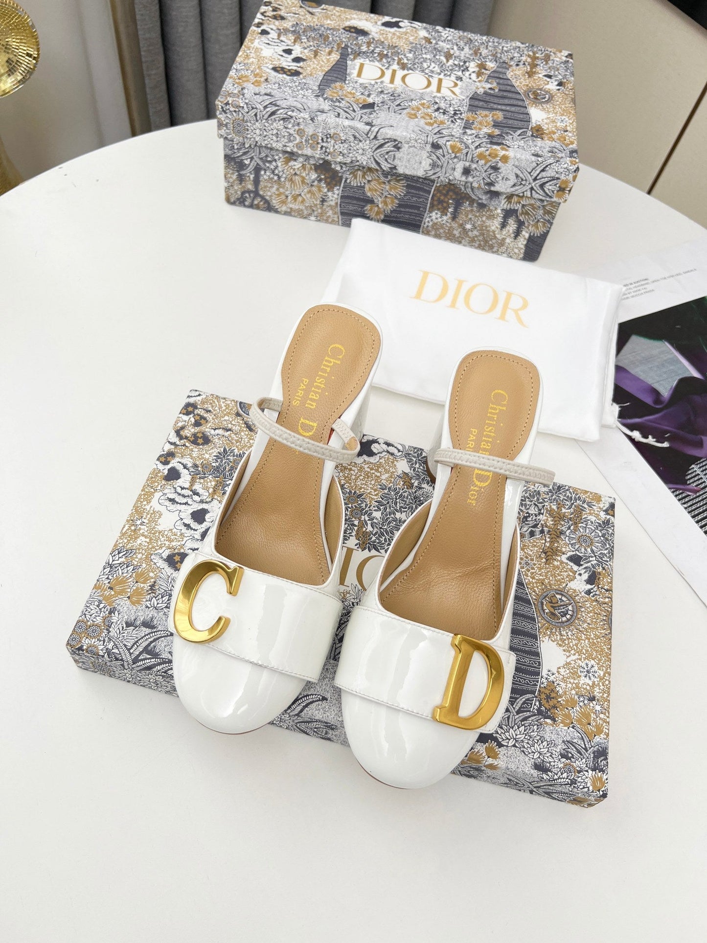 Luxury Shoes - DIR - 171