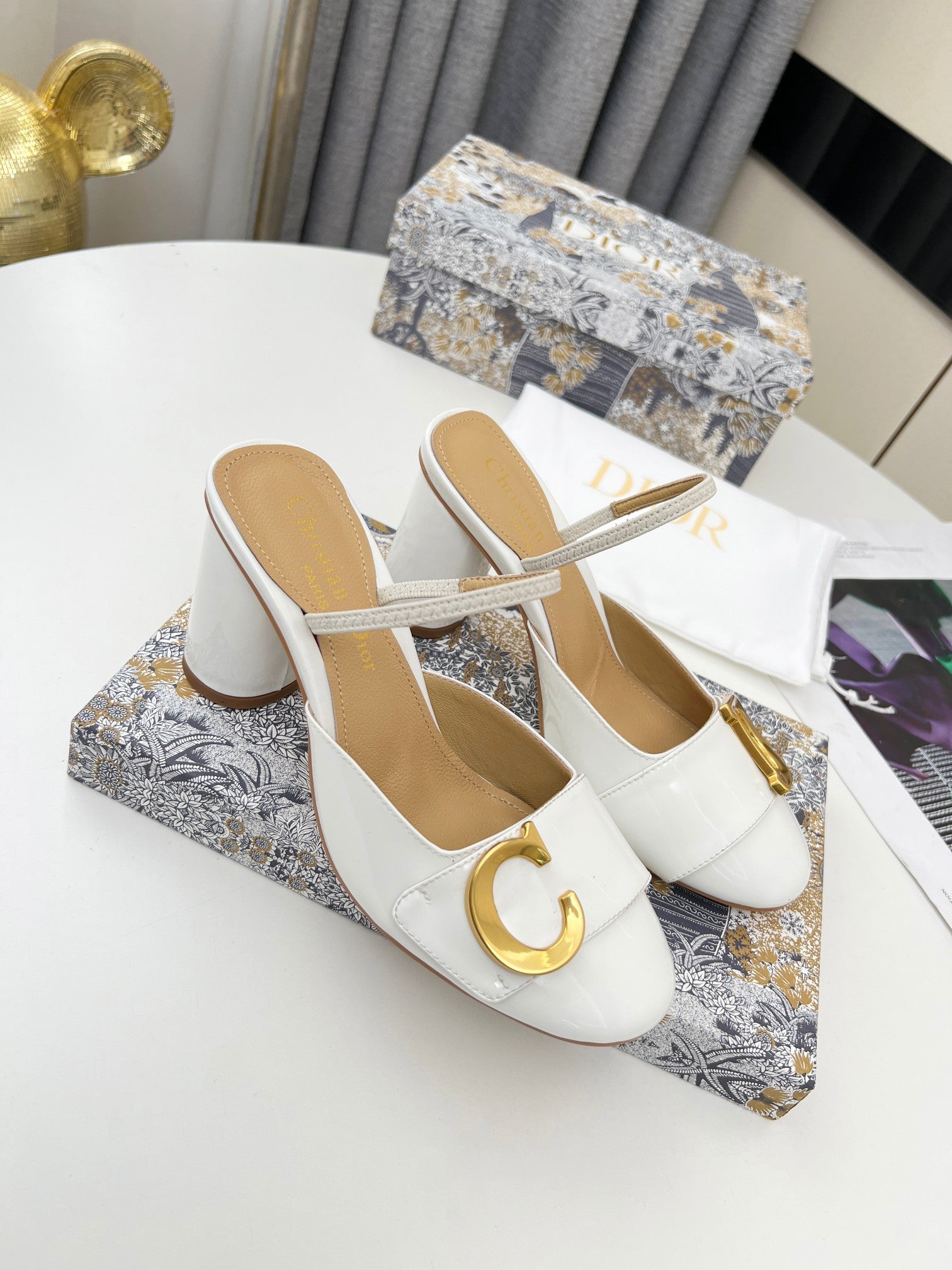Luxury Shoes - DIR - 171