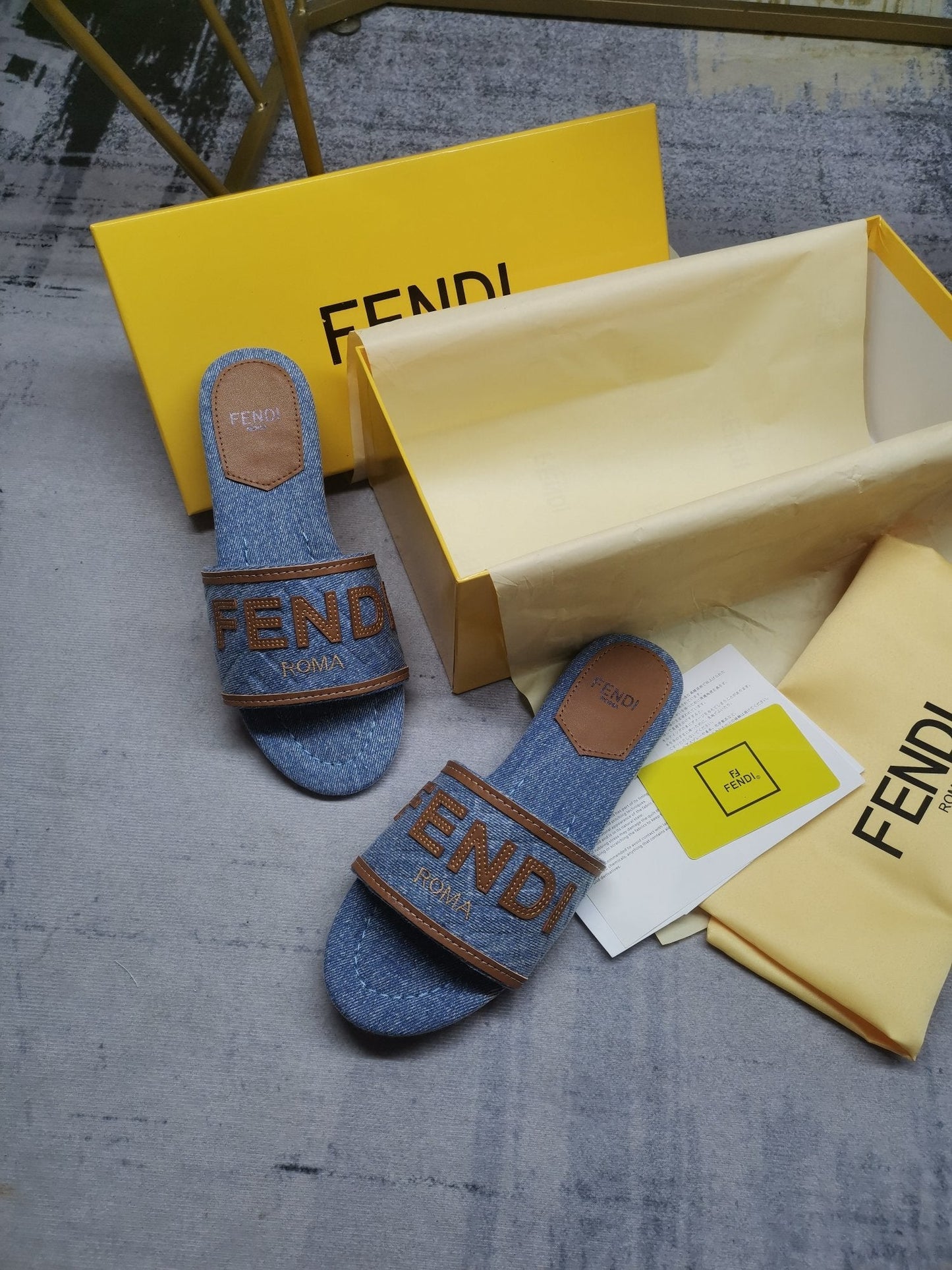 Luxury Shoes - FED - 021
