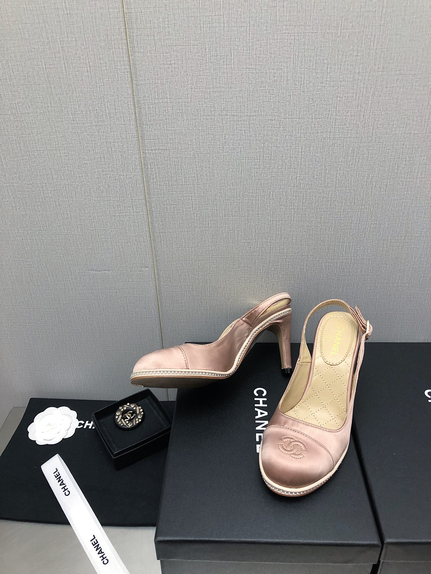 Luxury Shoes Sandals - CHL - 057