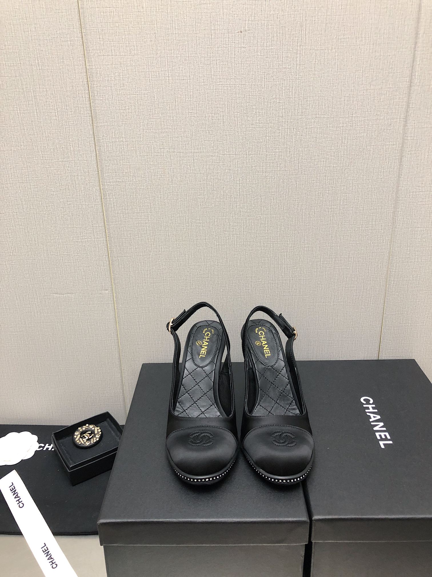 Luxury Shoes Sandals - CHL - 058