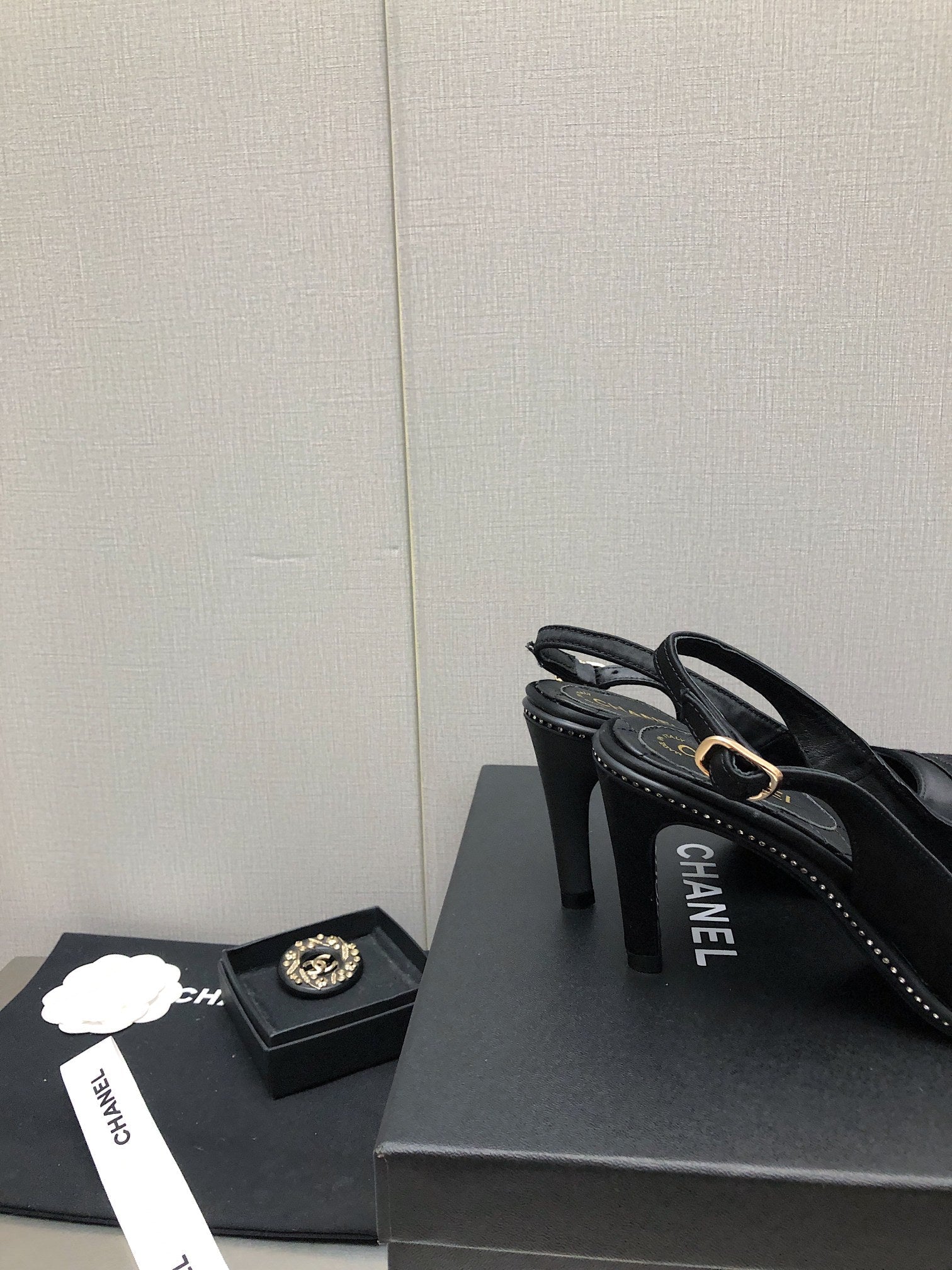 Luxury Shoes Sandals - CHL - 058