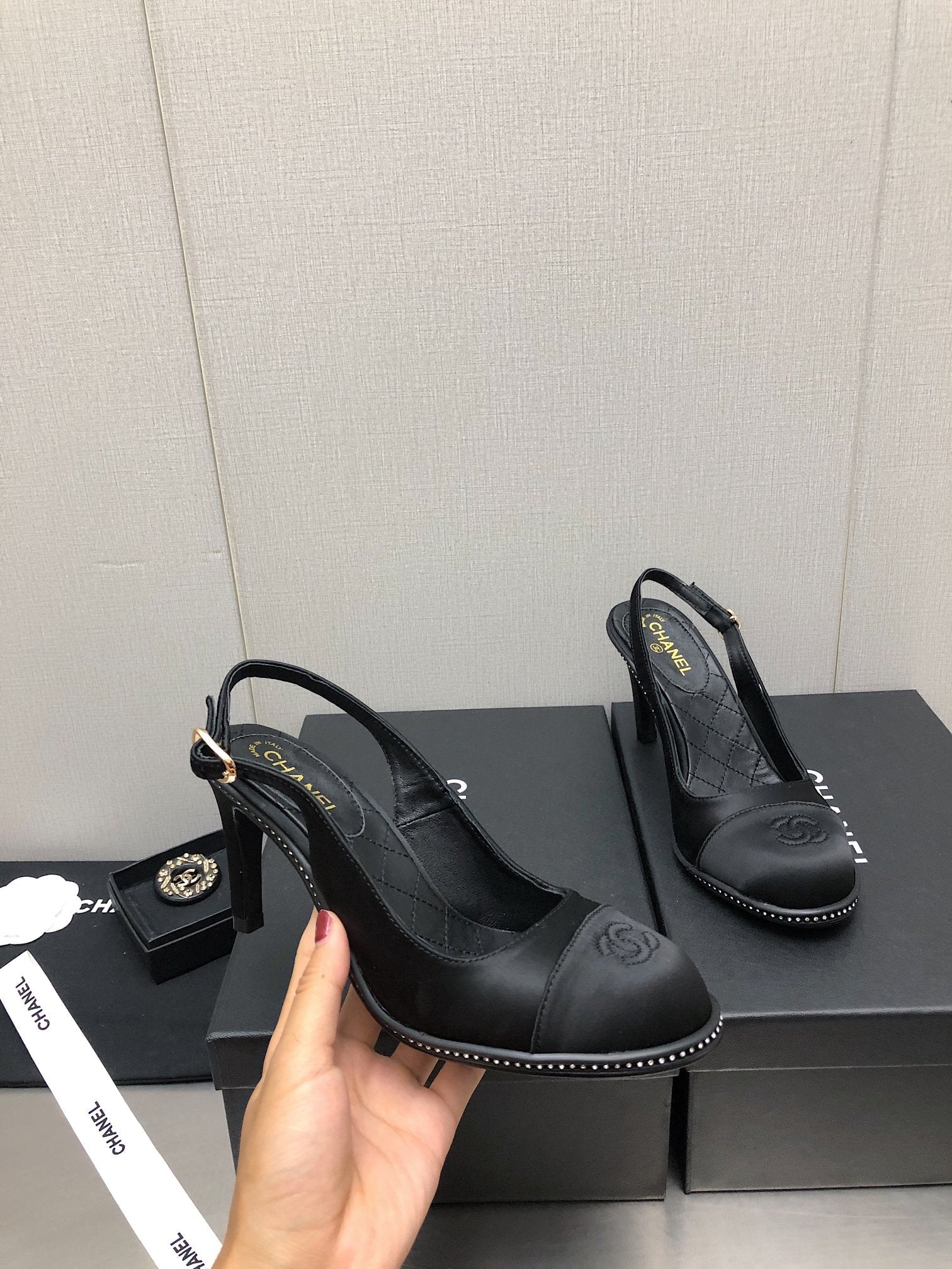 Luxury Shoes Sandals - CHL - 058