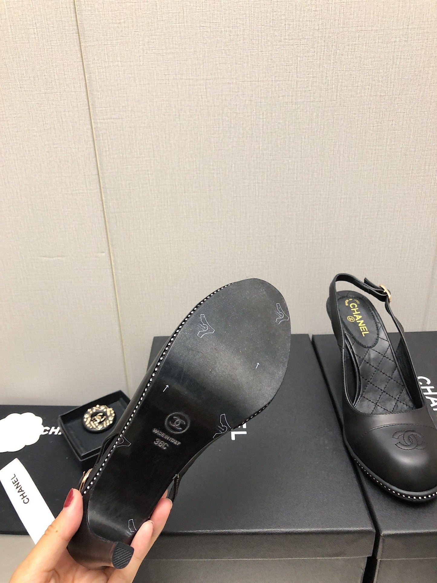 Luxury Shoes Sandals - CHL - 059