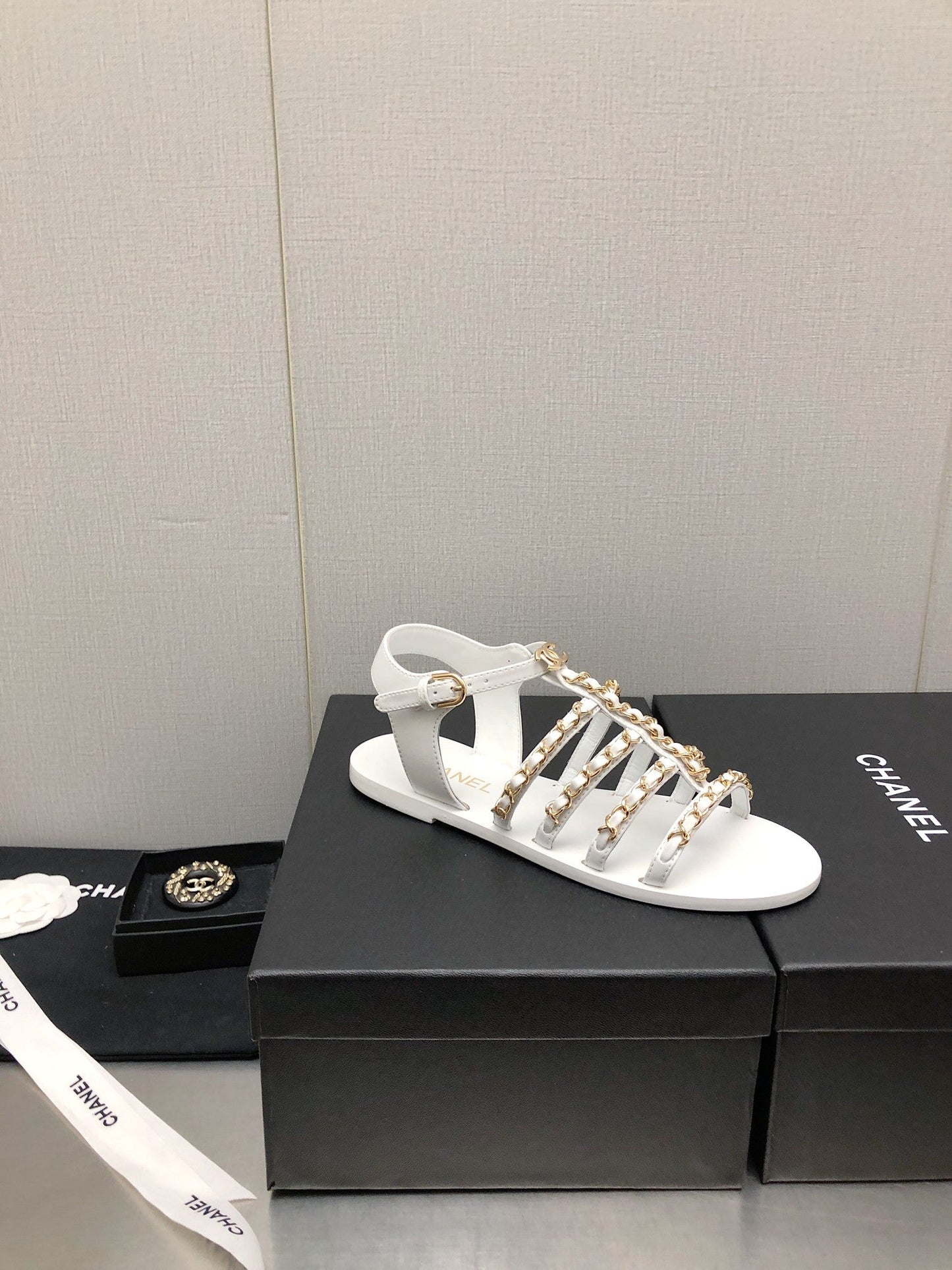 Luxury Shoes Sandals - CHL - 016