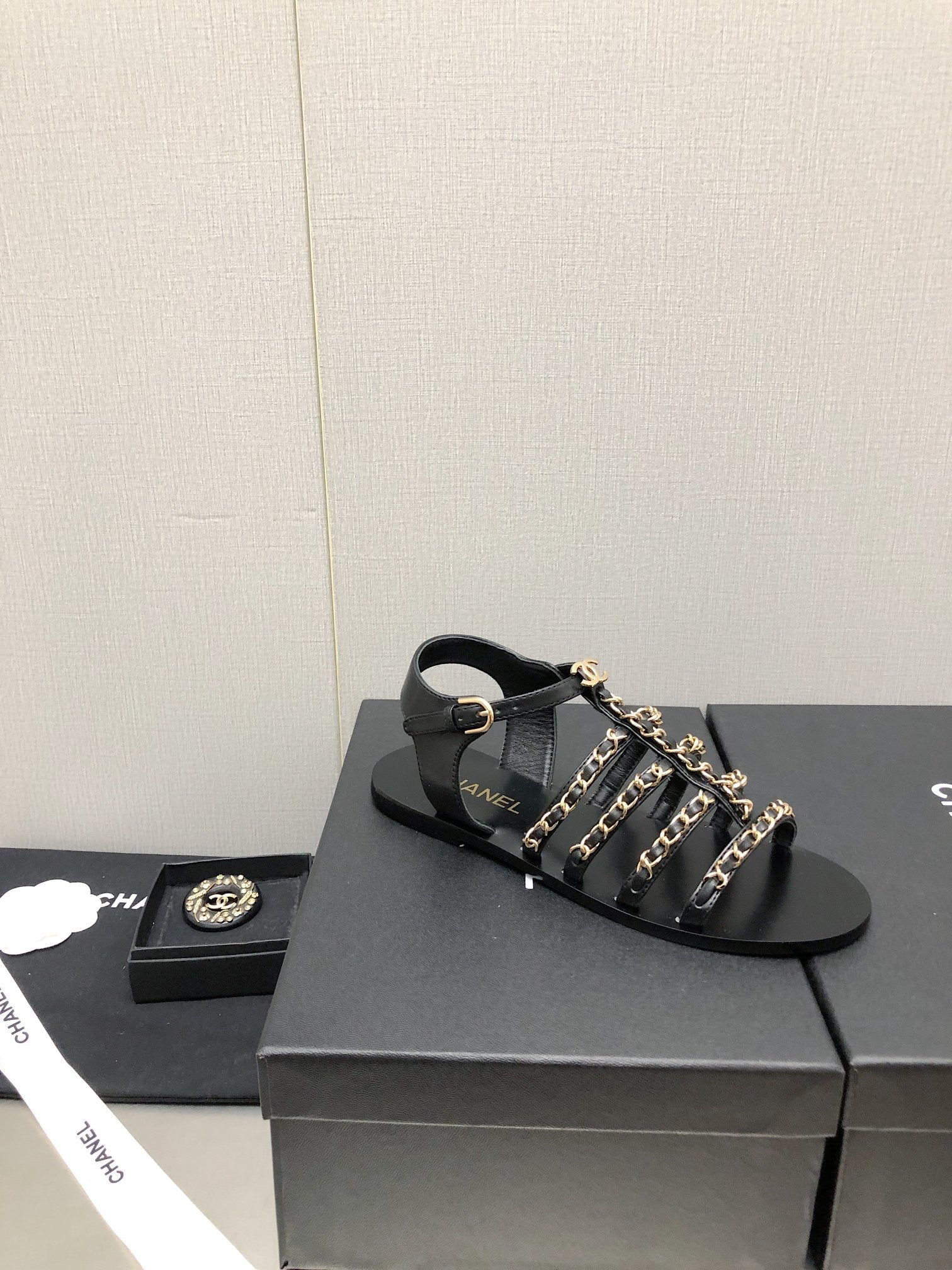Luxury Shoes Sandals - CHL - 019