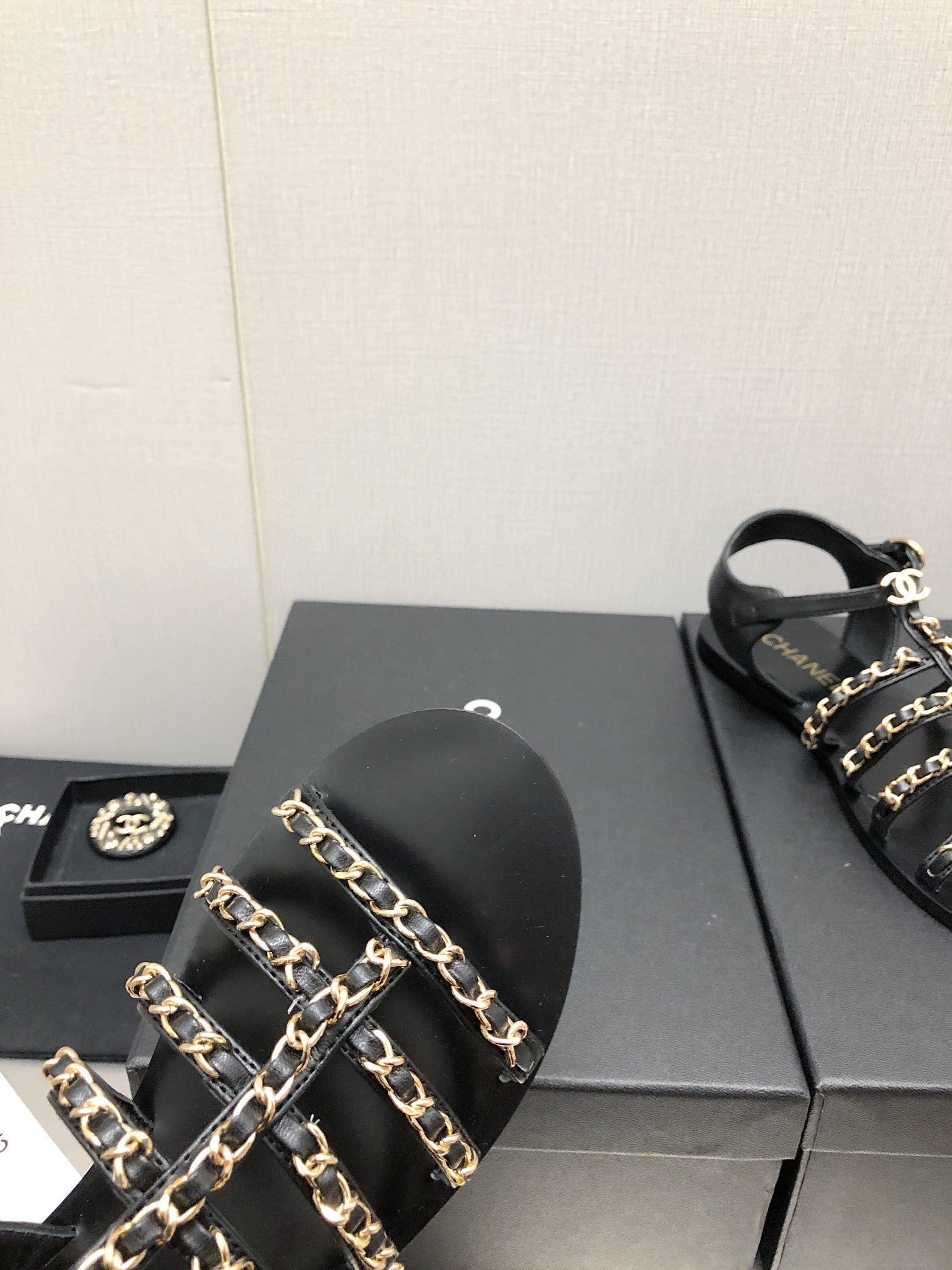 Luxury Shoes Sandals - CHL - 019