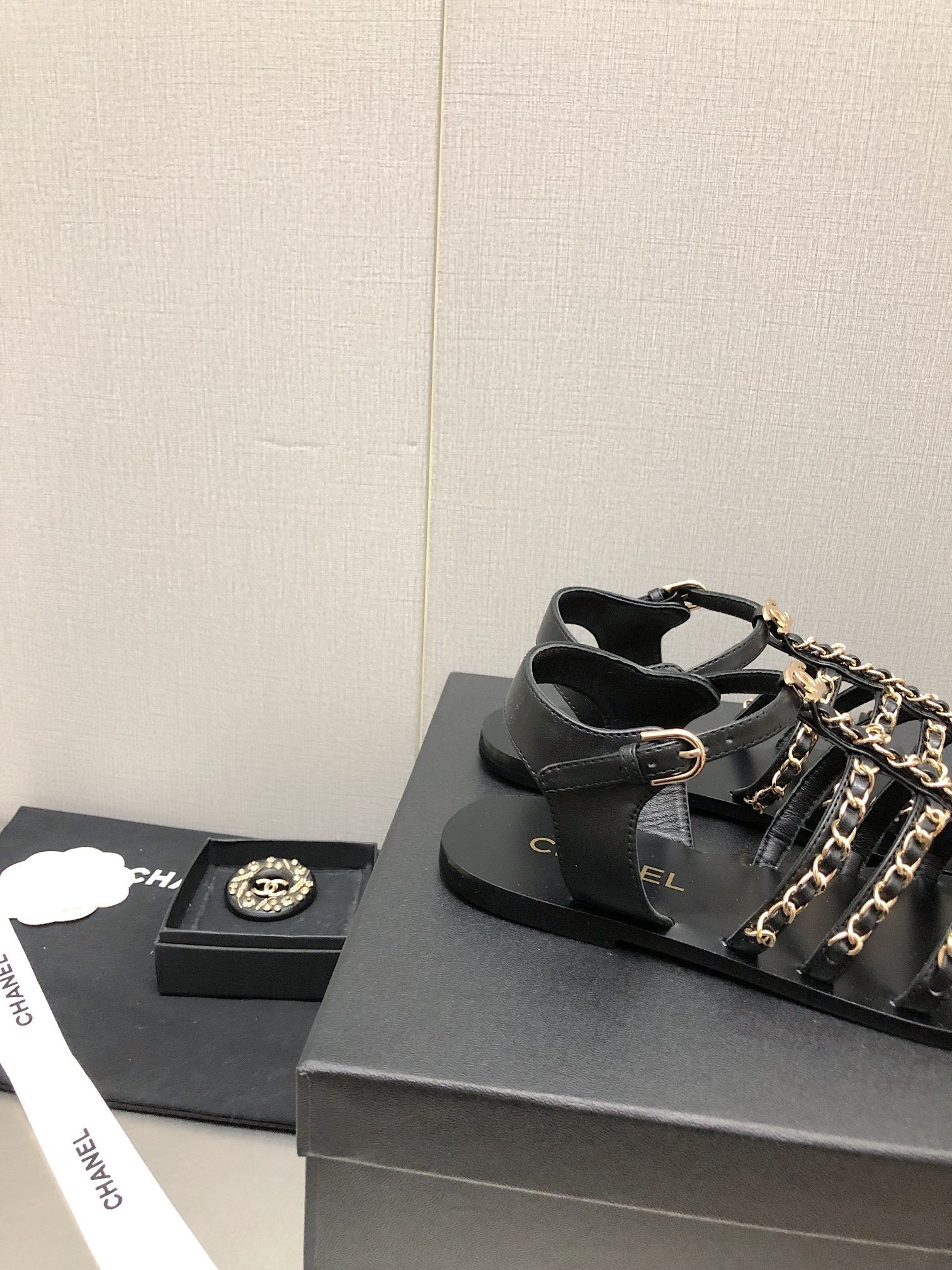 Luxury Shoes Sandals - CHL - 019