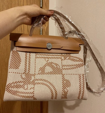 Ozarra - HMS Bags - 045
