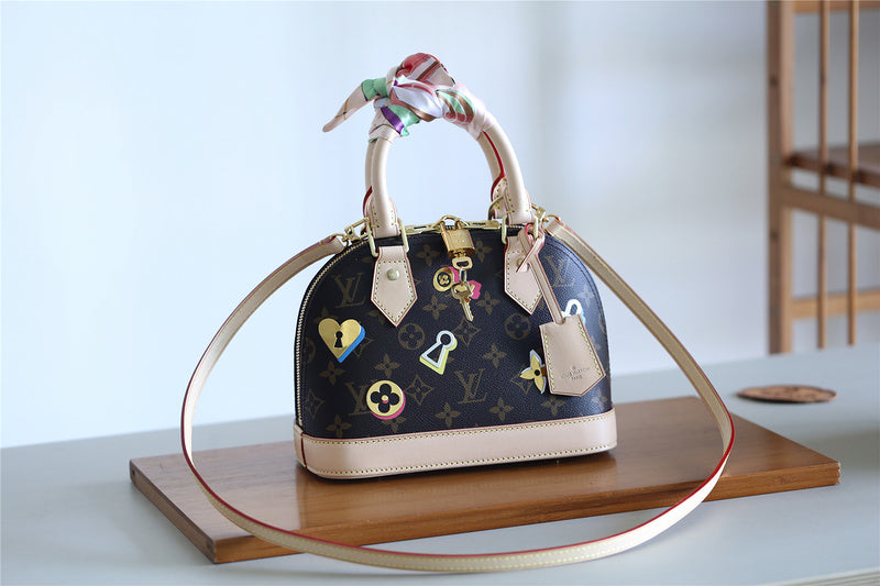 Ozarra Fashion Lu-Vi bags - 8257