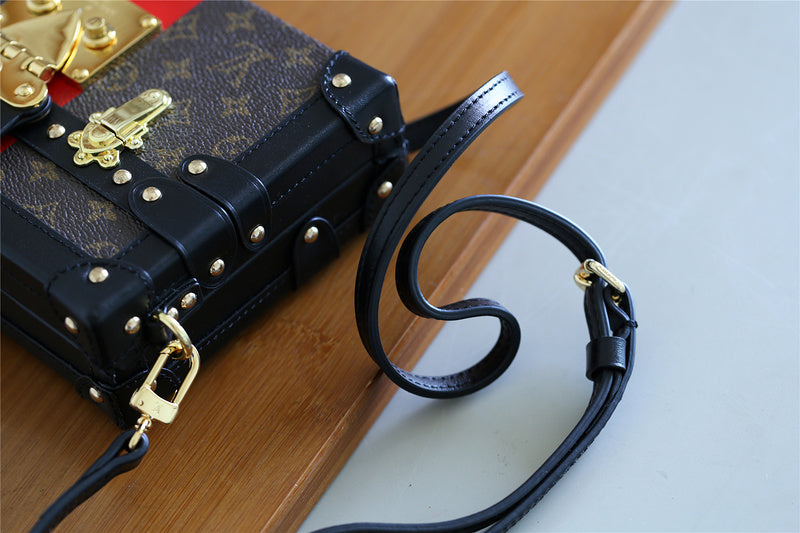 Ozarra Fashion Lu-Vi bags - 8235