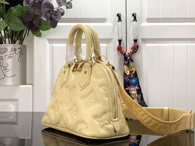 Fashion Lu-Vi bags - 3432
