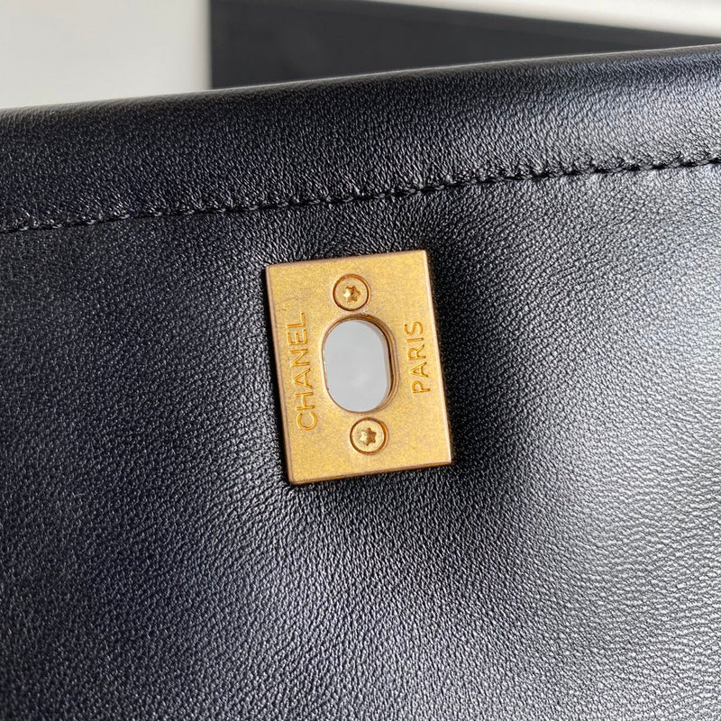 Ozarra - CHL Bags - 7370