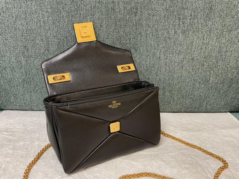 OZ - VEL Bags - 744