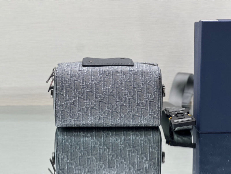 Ozarra - Dir Bags - 1387