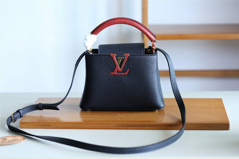 Ozarra Fashion Lu-Vi bags - 8347