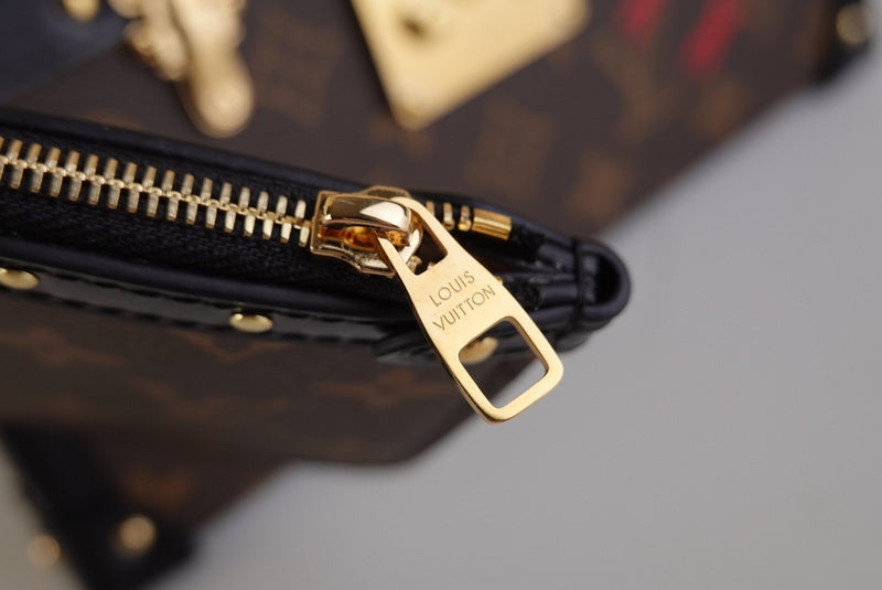 Fashion Lu-Vi bags - 3398