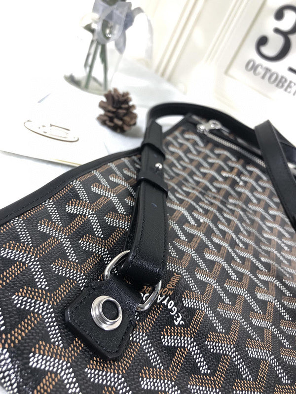 Ozarra - GOD Bags - 016