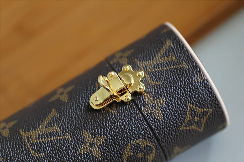 Ozarra Fashion Lu-Vi bags - 9387