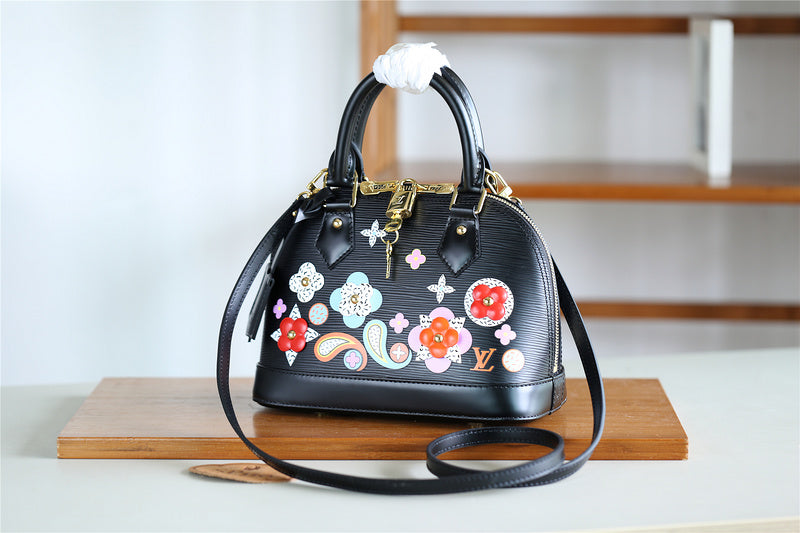 Ozarra Fashion Lu-Vi bags - 8256