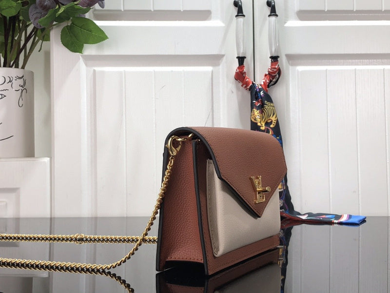 Fashion Lu-Vi bags - 3557