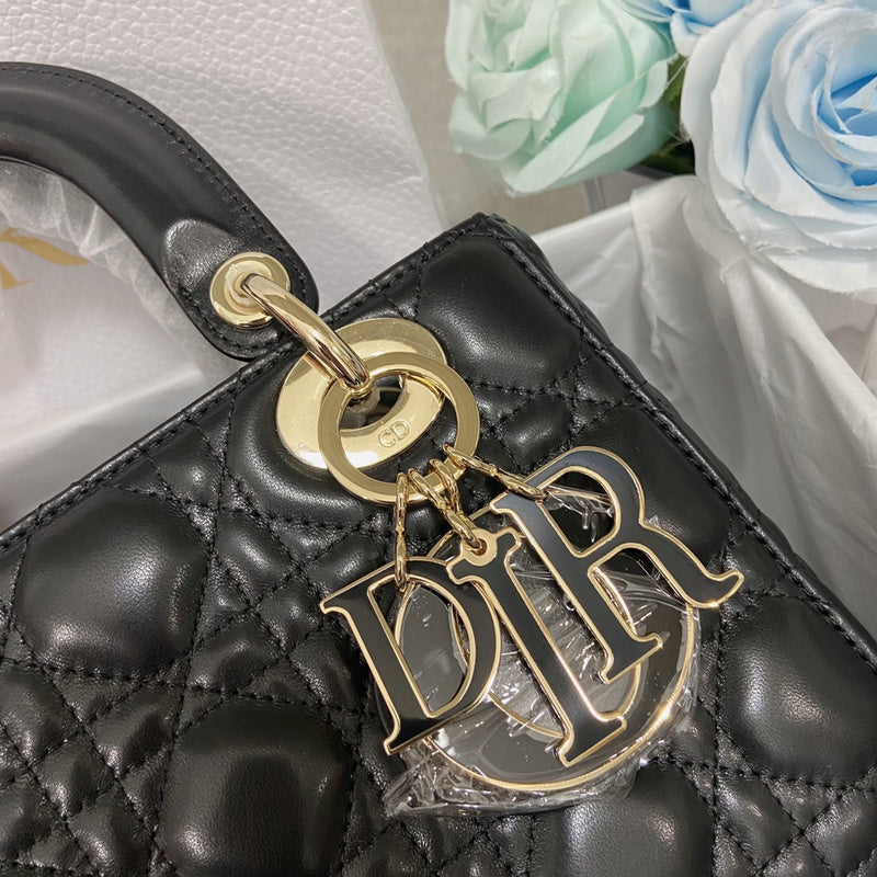 OZ - Dir Bags - 925