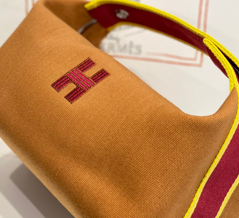 Ozarra - HMS Bags - 079