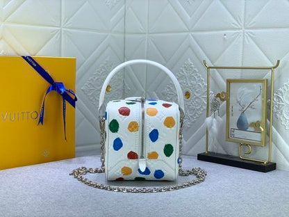 Ozarra - GUKI Women Bags - 1600