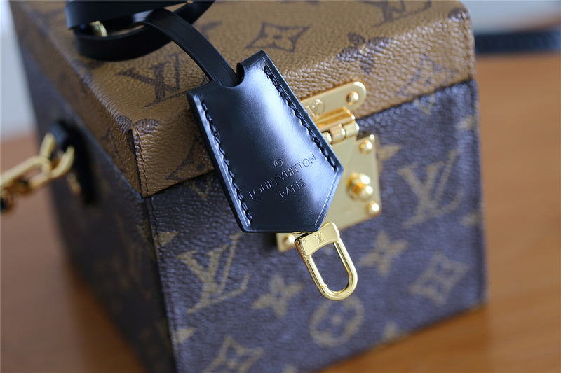 Ozarra Fashion Lu-Vi bags - 9401