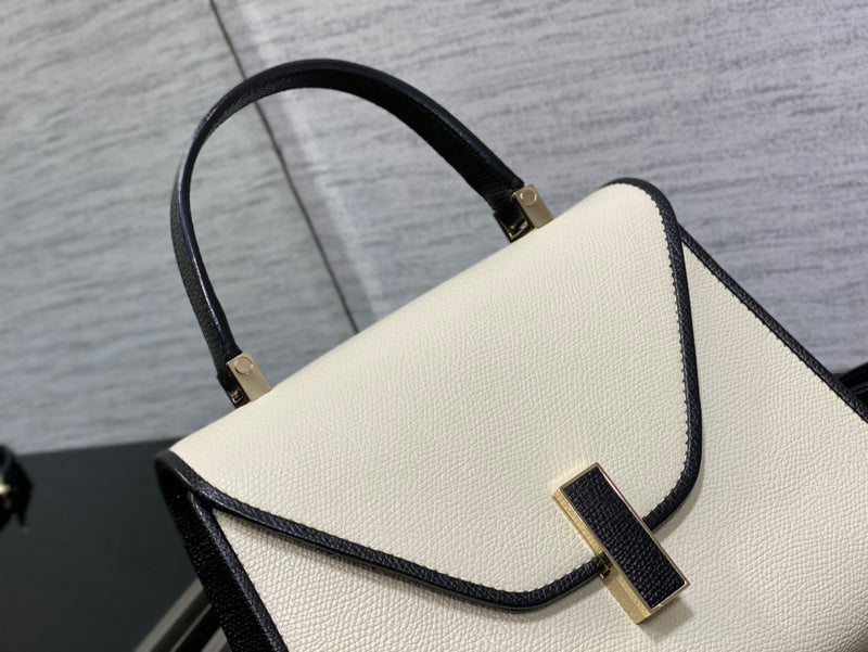Ozarra - HMS Bags - 007