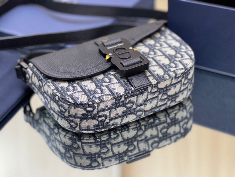 Ozarra - Dir Bags - 1335