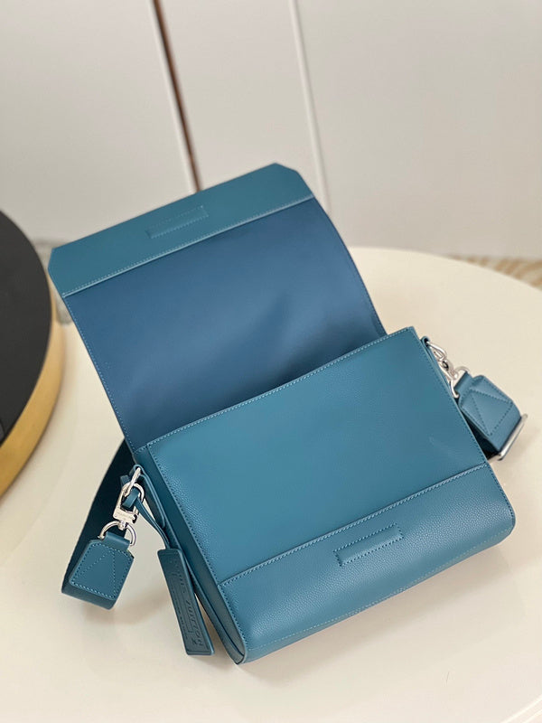 Fashion Lu-Vi bags - 3211