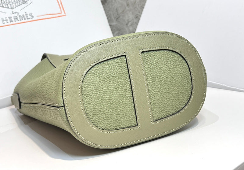 Ozarra - HMS Bags - 054