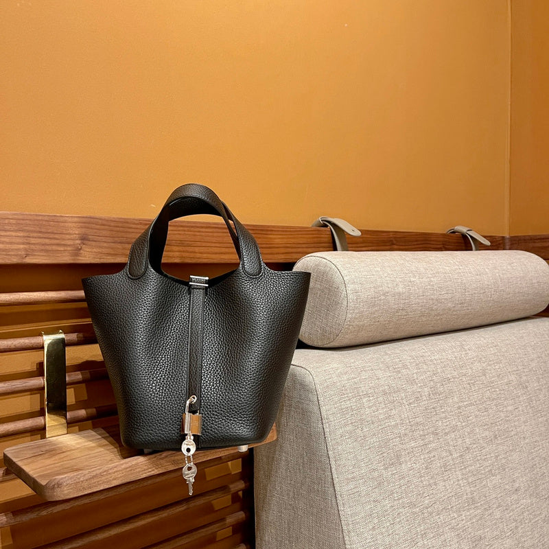 Ozarra - HMS Bags - 1006