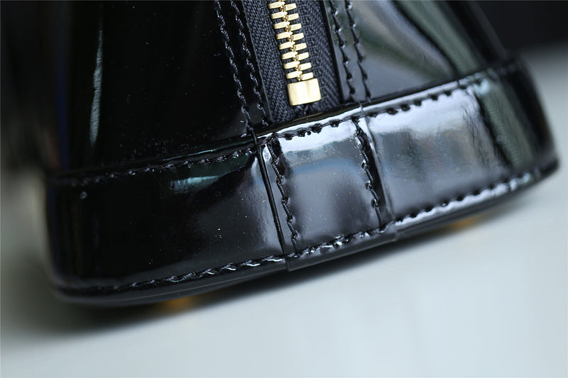 Ozarra Fashion Lu-Vi bags - 8283
