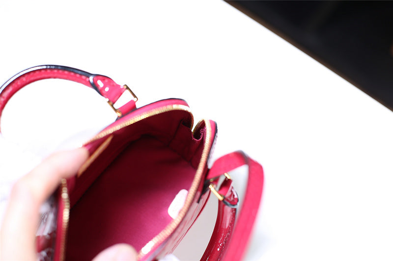 Ozarra Fashion Lu-Vi bags - 8305