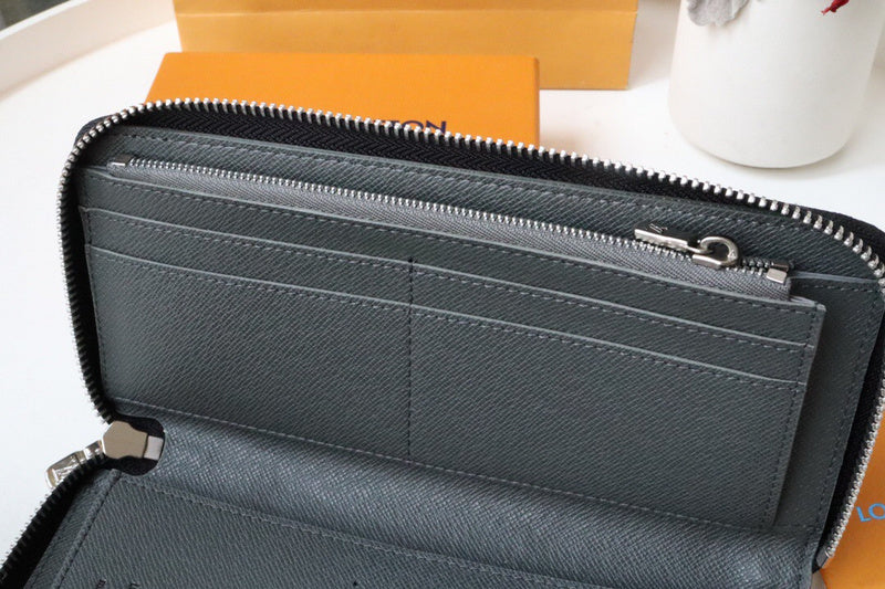 Fashion Lu-Vi bags - 3090