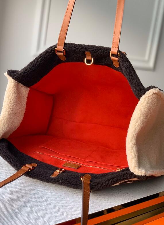 Ozarra Luxury - LOV Bags - 2989