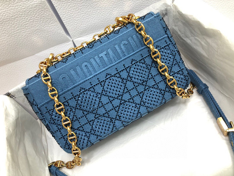Ozarra - Dir Bags - 1749