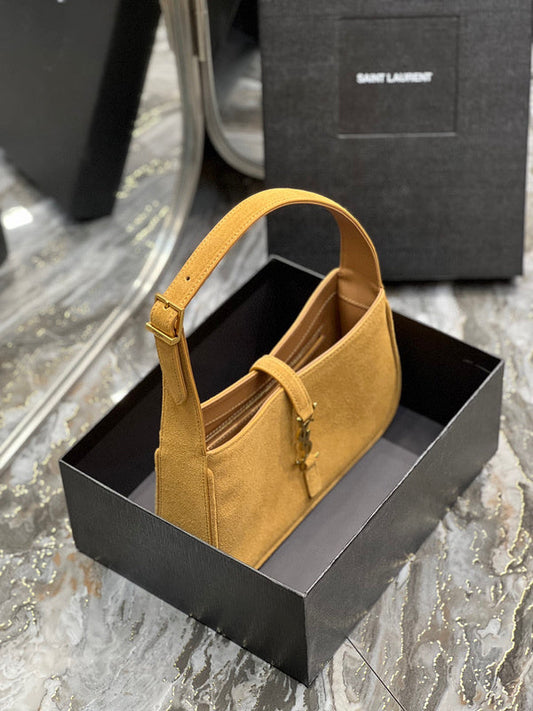 OZ - SLY Bags - 586
