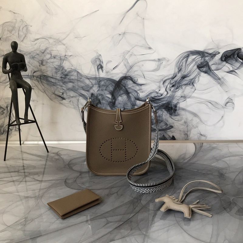 Ozarra - HMS-Bags - 1086