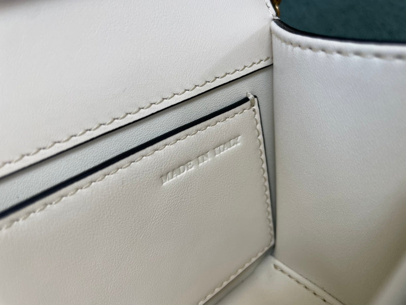 OZ - VEL Bags - 517