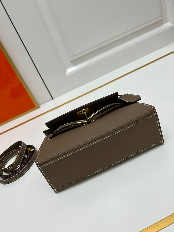 Ozarra - HMS Bags - 044
