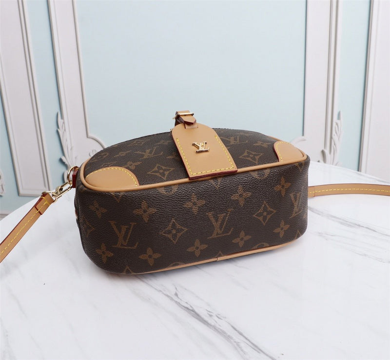 Fashion Lu-Vi bags - 3932