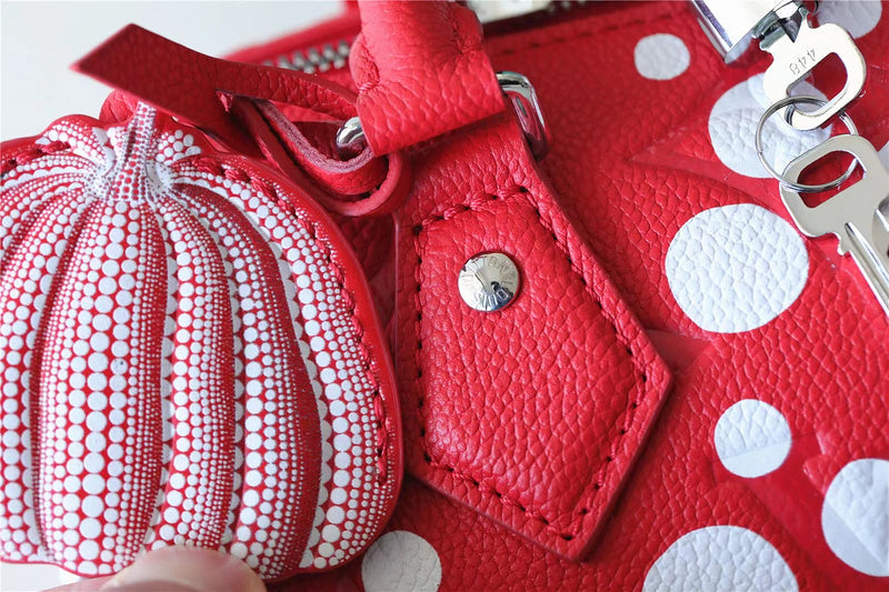 Ozarra - LUV Bags - 470