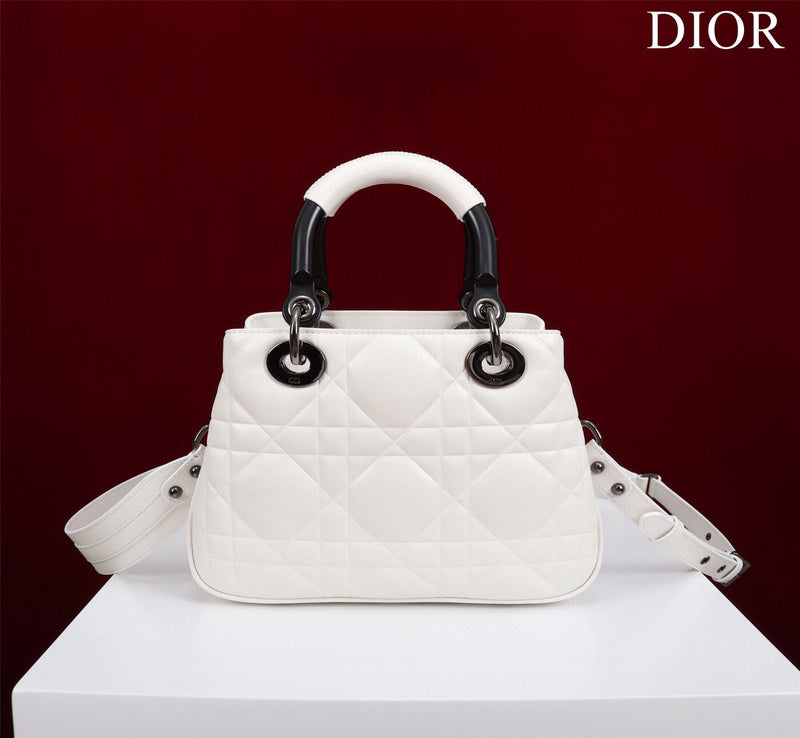 Ozarra - Dir Bags - 1786