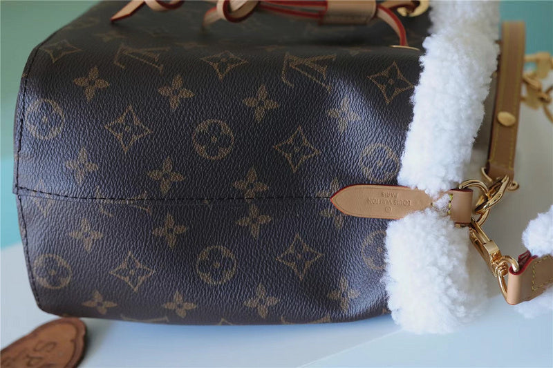 Ozarra - LUV Bags - 589